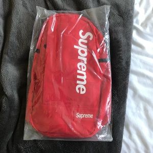 Supreme over the shoulder bag